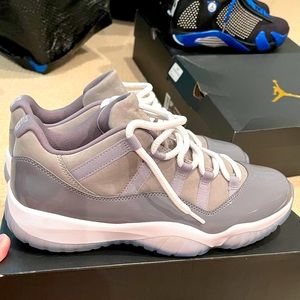 Jordan 11 Lows ~ Cool Grays ~ Size 10.5